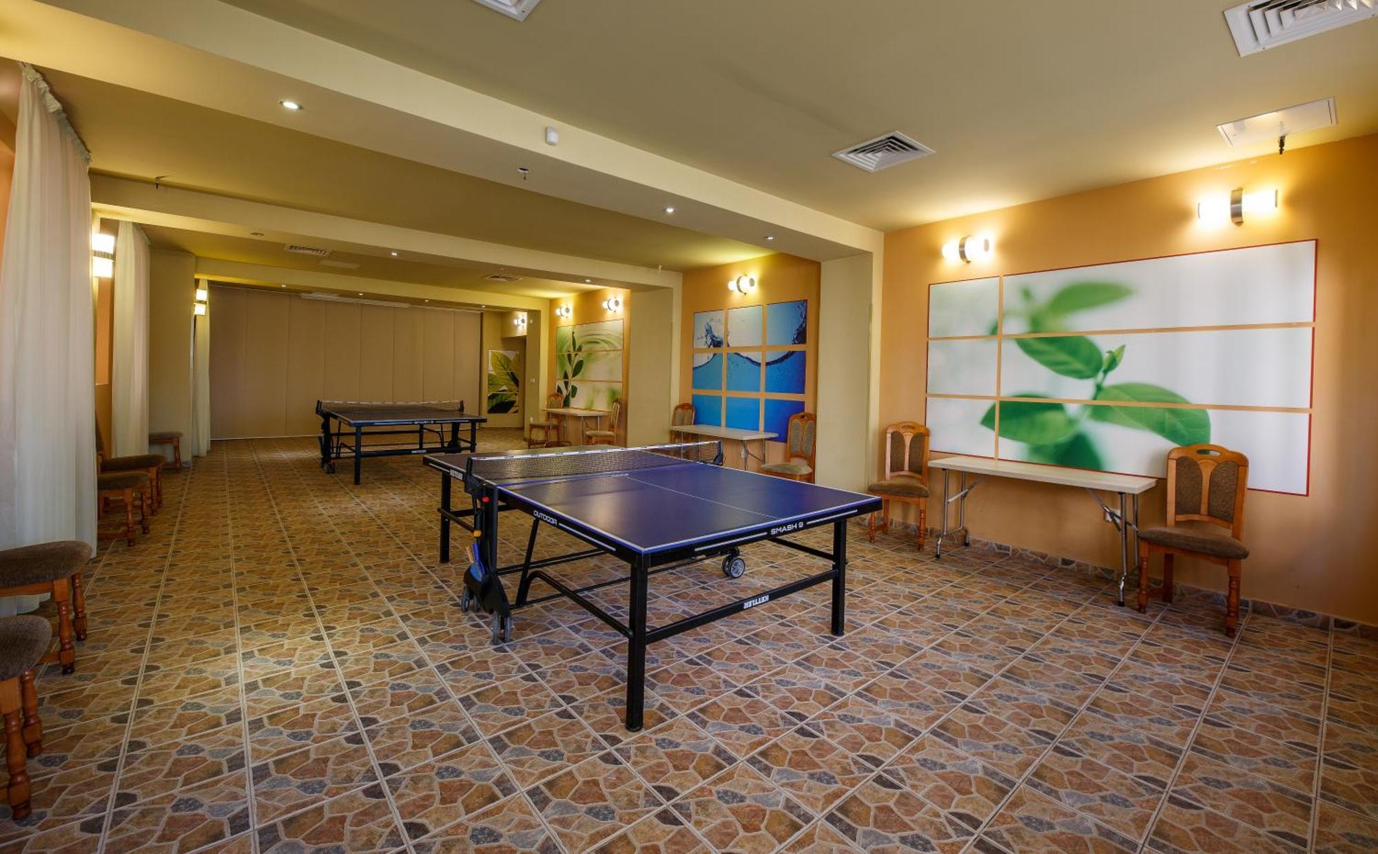 Eden Grand Resort Predeal Eksteriør billede