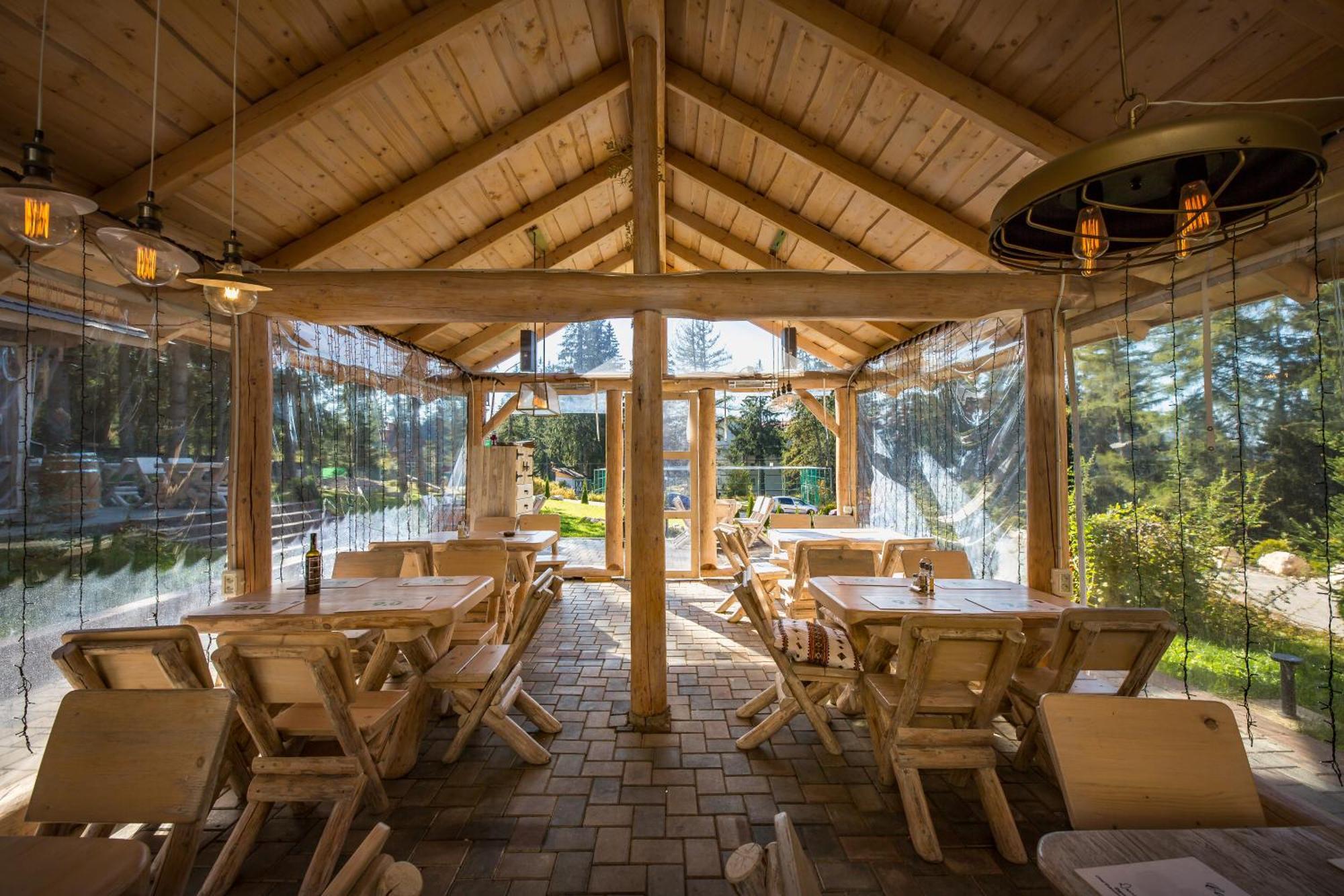Eden Grand Resort Predeal Eksteriør billede