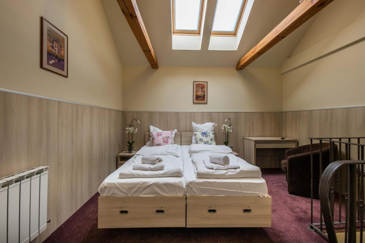 Eden Grand Resort Predeal Eksteriør billede