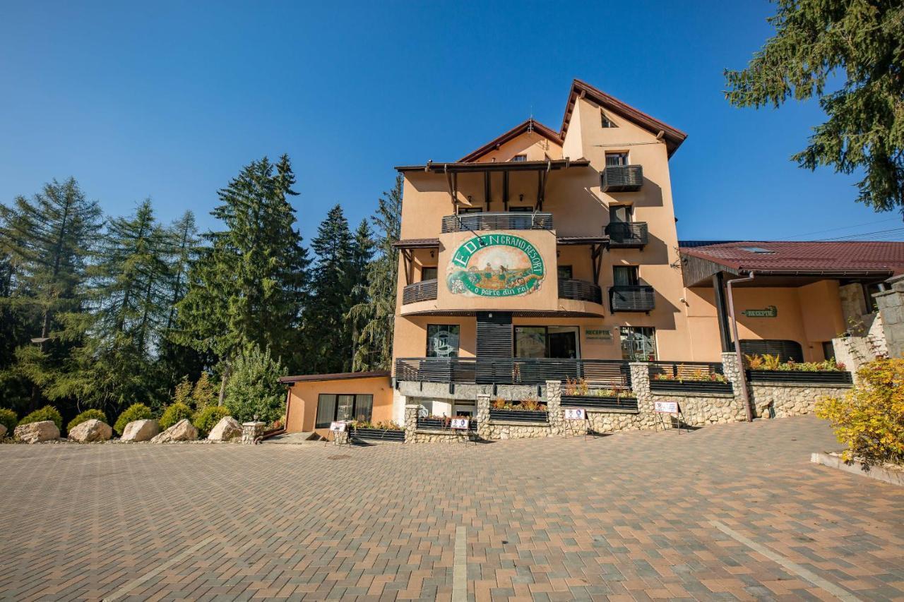 Eden Grand Resort Predeal Eksteriør billede